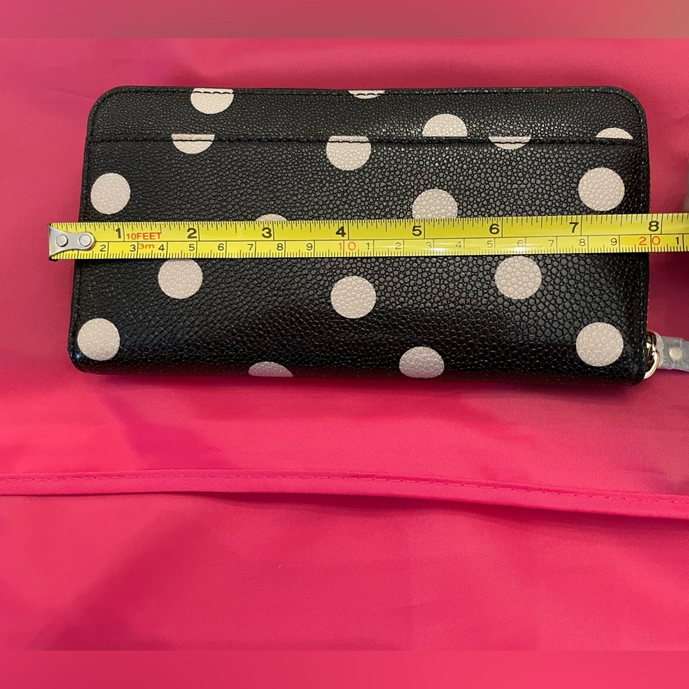 Black wallet
